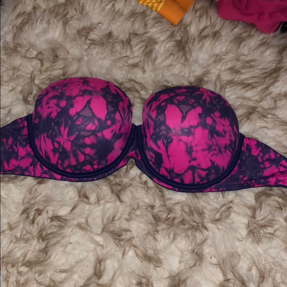 Victoria’s Secret Push-Up Bra Strapless 34DD